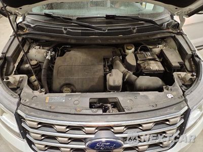 Zdjęcie 12 z 13 samochodu: 2017 FORD EXPLORER XLT VIN:1FM5K8D84HGE26531 - miniatura