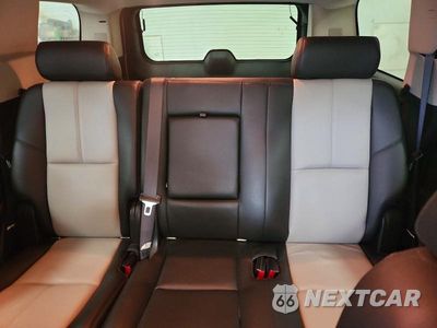Zdjęcie 10 z 13 samochodu: 2008 CHEVROLET TAHOE K1500 VIN:1GNFK13038R244746 - miniatura