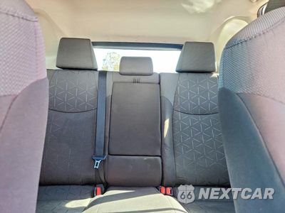 Zdjęcie 10 z 13 samochodu: 2021 TOYOTA RAV4 HYBRID XLE VIN:4T3R6RFV3MU013114 - miniatura