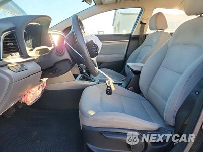 Zdjęcie 7 z 12 samochodu: 2018 HYUNDAI ELANTRA SEL VIN:5NPD84LFXJH358020 - miniatura