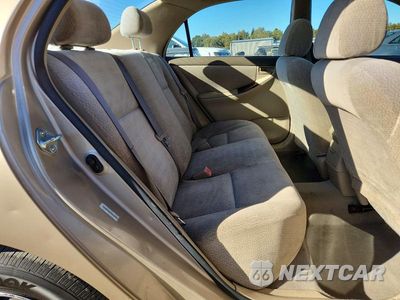 Zdjęcie 10 z 12 samochodu: 2004 TOYOTA COROLLA LE VIN:1NXBR32EX4Z340498 - miniatura