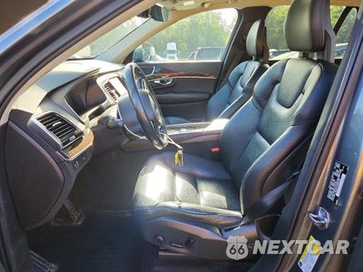 Zdjęcie 7 z 13 samochodu: 2017 VOLVO XC90 T6 VIN:YV4A22PK7H1110029 - miniatura
