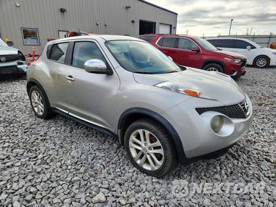 Czwarte zdjęcie samochodu z boku: 2011 NISSAN JUKE S VIN:JN8AF5MV3BT005219 - miniatura