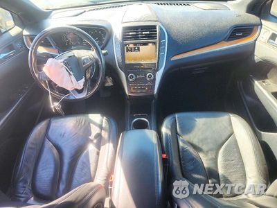 Zdjęcie 8 z 13 samochodu: 2018 LINCOLN MKC SELECT VIN:5LMCJ2D96JUL08873 - miniatura