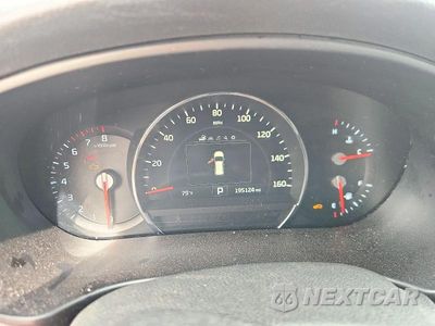 Zdjęcie 9 z 13 samochodu: 2017 KIA SORENTO EX VIN:5XYPHDA58HG200316 - miniatura