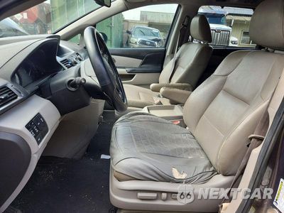 Zdjęcie 7 z 12 samochodu: 2014 HONDA ODYSSEY EXL VIN:5FNRL5H67EB018587 - miniatura