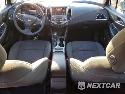 Zdjęcie 8 z 12 samochodu: 2016 CHEVROLET CRUZE LT VIN:1G1BE5SM6G7242258 - miniatura