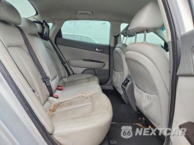 Zdjęcie 10 z 12 samochodu: 2016 KIA OPTIMA EX VIN:5XXGU4L37GG051262 - miniatura