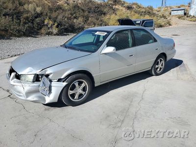 2001 TOYOTA CAMRY CE 4T1BG22K51U870847 - główne zdjęcie licytacji z USA - miniatura