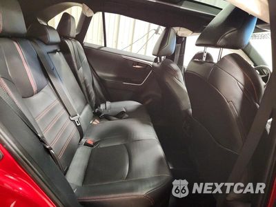 Zdjęcie 10 z 12 samochodu: 2024 TOYOTA RAV4 PRIME XSE VIN:JTMFB3FV7RD233288 - miniatura