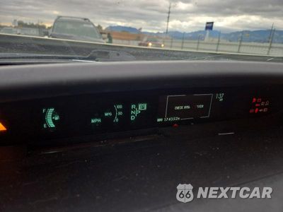Zdjęcie 9 z 12 samochodu: 2011 TOYOTA PRIUS TWO VIN:JTDKN3DU9B1472851 - miniatura