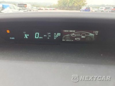 Zdjęcie 9 z 12 samochodu: 2013 TOYOTA PRIUS TWO VIN:JTDKN3DU8D1715729 - miniatura