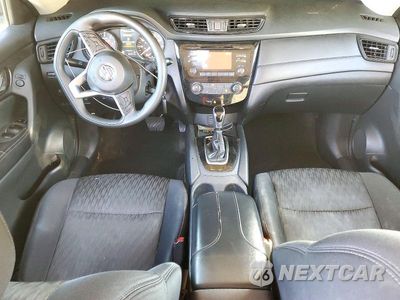 Zdjęcie 8 z 13 samochodu: 2017 NISSAN ROGUE S VIN:5N1AT2MT5HC779476 - miniatura