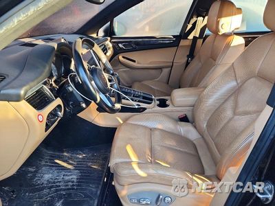 Zdjęcie 7 z 13 samochodu: 2018 PORSCHE MACAN S VIN:WP1AB2A58JLB30790 - miniatura