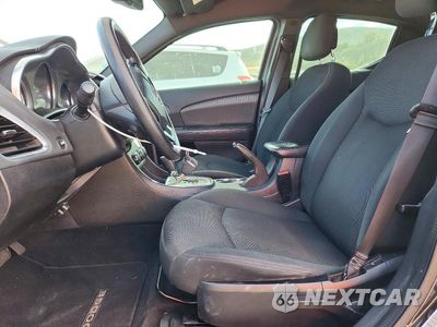 Zdjęcie 7 z 13 samochodu: 2013 DODGE AVENGER SE VIN:1C3CDZAG3DN769588 - miniatura