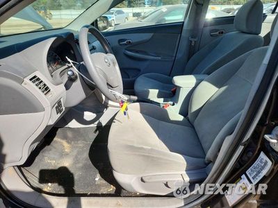 Zdjęcie 7 z 12 samochodu: 2010 TOYOTA COROLLA LE VIN:1NXBU4EEXAZ210085 - miniatura