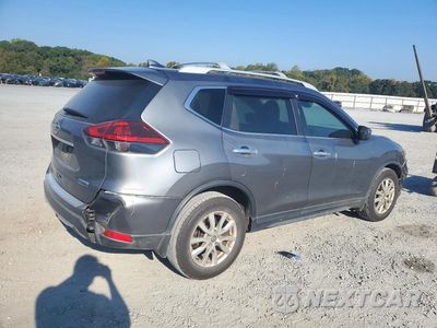 Trzecie zdjęcie samochodu z tyłu: 2020 NISSAN ROGUE S VIN:5N1AT2MT7LC777883 - miniatura