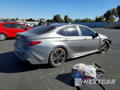 Trzecie zdjęcie samochodu z tyłu: 2025 TOYOTA CAMRY XSE VIN:4T1DAACKXSU621416 - miniatura