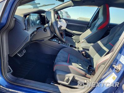 Zdjęcie 7 z 12 samochodu: 2025 VOLKSWAGEN GTI SE VIN:WVWSA7CD8SW260367 - miniatura