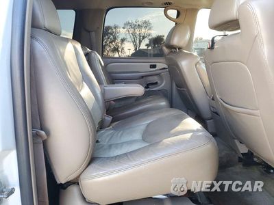 Zdjęcie 11 z 13 samochodu: 2006 GMC YUKON XL DENALI VIN:1GKFK66U36J142156 - miniatura