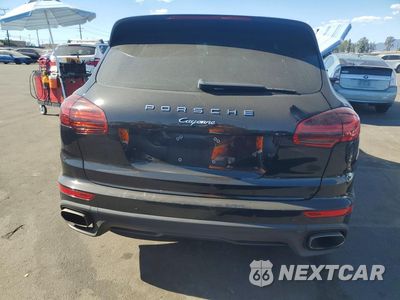 Zdjęcie 6 z 13 samochodu: 2016 PORSCHE CAYENNE VIN:WP1AA2A25GKA13191 - miniatura