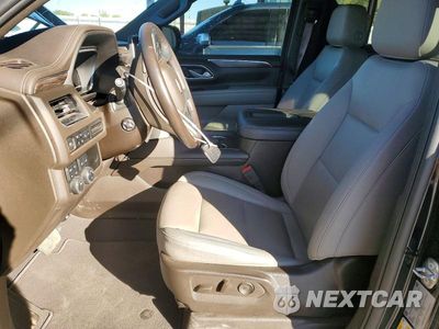 Zdjęcie 7 z 13 samochodu: 2022 CHEVROLET SUBURBAN VIN:1GNSKCKD7NR283995 - miniatura