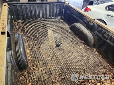 Zdjęcie 10 z 12 samochodu: 2001 CHEVROLET SILVERADO K1500 VIN:1GCEK14T81E104671 - miniatura