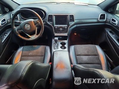 Zdjęcie 8 z 14 samochodu: 2018 JEEP GRAND CHEROKEE LAREDO VIN:1C4RJEAG3JC460461 - miniatura