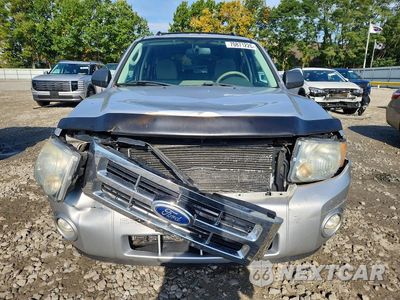 Piąte zdjęcie samochodu w środku: 2011 FORD ESCAPE XLT VIN:1FMCU9DG1BKB09034 - miniatura