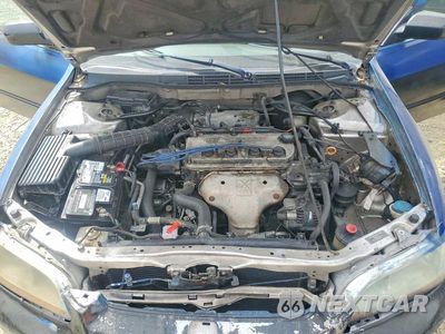 Zdjęcie 11 z 12 samochodu: 1998 HONDA ACCORD LX VIN:1HGCG5642WA011196 - miniatura