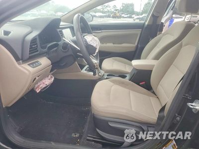 Zdjęcie 7 z 12 samochodu: 2020 HYUNDAI ELANTRA SEL VIN:5NPD84LF9LH547180 - miniatura
