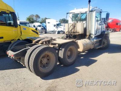 Trzecie zdjęcie samochodu z tyłu: 2020 MACK ANTHEM SEMI TRUCK VIN:1M1AN3GY4LM016122 - miniatura