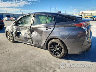 Drugie zdjęcie samochodu z przodu: 2017 TOYOTA PRIUS FOUR TOURING VIN:JTDKARFU1H3043230 - miniatura