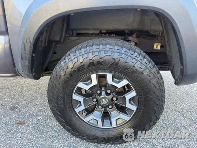 Zdjęcie 14 z 14 samochodu: 2017 TOYOTA TACOMA TRD OFF-ROAD VIN:5TFCZ5AN8HX070147 - miniatura
