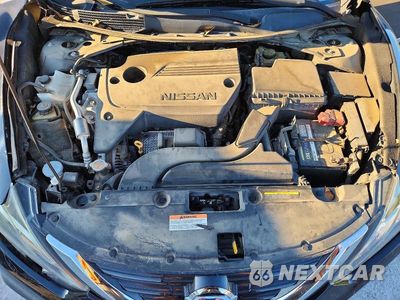Zdjęcie 11 z 12 samochodu: 2017 NISSAN ALTIMA 2.5 SR VIN:1N4AL3AP4HC116701 - miniatura