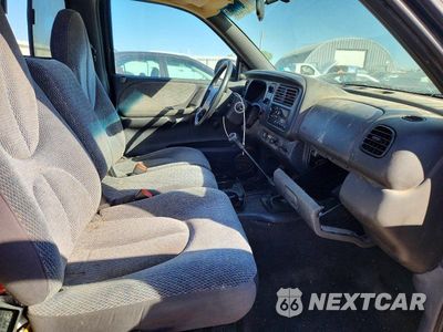 Zdjęcie 10 z 12 samochodu: 1998 DODGE DAKOTA VIN:1B7GL26Y9WS692397 - miniatura