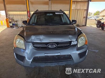 Piąte zdjęcie samochodu w środku: 2009 KIA SPORTAGE LX VIN:KNDJE723X97568802 - miniatura