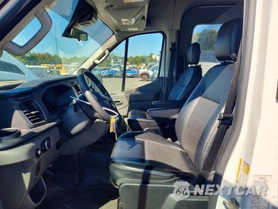 Zdjęcie 7 z 13 samochodu: 2022 FORD TRANSIT T-250 VIN:1FTBR2C8XNKA75151 - miniatura