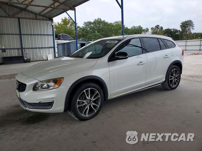 2015 VOLVO V60 CROSS COUNTRY PREMIER YV4612HK8F1000871 - główne zdjęcie licytacji z USA - miniatura