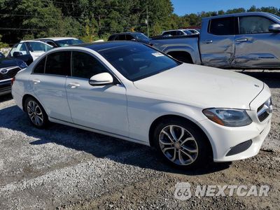 Czwarte zdjęcie samochodu z boku: 2016 MERCEDES-BENZ C 300 VIN:55SWF4JB7GU152481 - miniatura