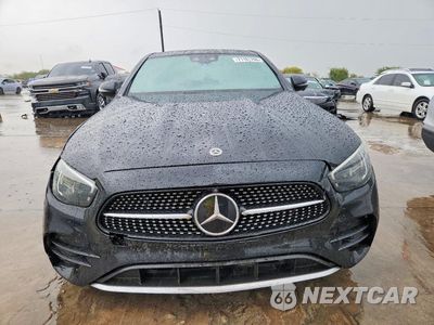 Piąte zdjęcie samochodu w środku: 2022 MERCEDES-BENZ E 350 VIN:W1KZF8DB9NB088807 - miniatura