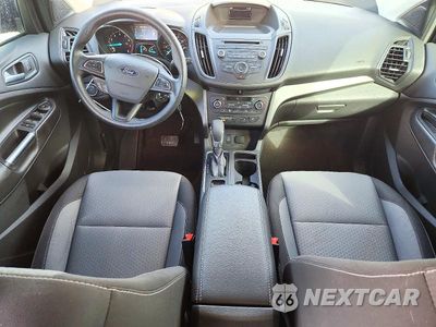 Zdjęcie 8 z 13 samochodu: 2018 FORD ESCAPE SE VIN:1FMCU0GD0JUB44311 - miniatura