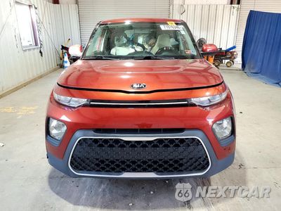 Piąte zdjęcie samochodu w środku: 2021 KIA SOUL LX VIN:KNDJ23AU2M7763085 - miniatura