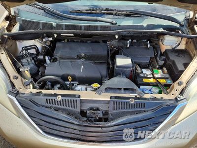 Zdjęcie 12 z 13 samochodu: 2011 TOYOTA SIENNA LE VIN:5TDKK3DC3BS166392 - miniatura