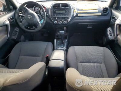 Zdjęcie 8 z 13 samochodu: 2004 TOYOTA RAV4 BASE VIN:JTEGD20V540041400 - miniatura