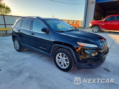 Czwarte zdjęcie samochodu z boku: 2017 JEEP CHEROKEE LATITUDE VIN:1C4PJLCB3HW603236 - miniatura