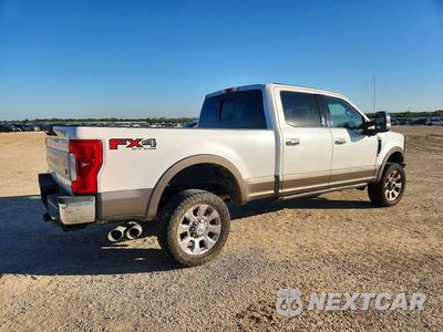 Trzecie zdjęcie samochodu z tyłu: 2019 FORD F250 SUPER DUTY VIN:1FT7W2BT5KEF33449 - miniatura
