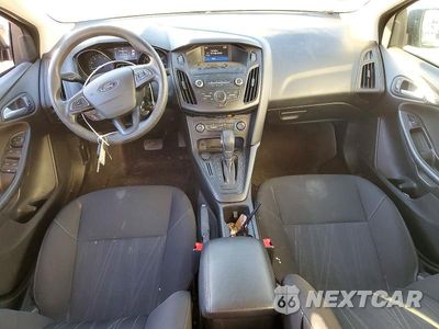 Zdjęcie 8 z 12 samochodu: 2018 FORD FOCUS SE VIN:1FADP3F28JL212514 - miniatura