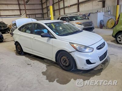 Czwarte zdjęcie samochodu z boku: 2014 HYUNDAI ACCENT GLS VIN:KMHCT4AE5EU711176 - miniatura