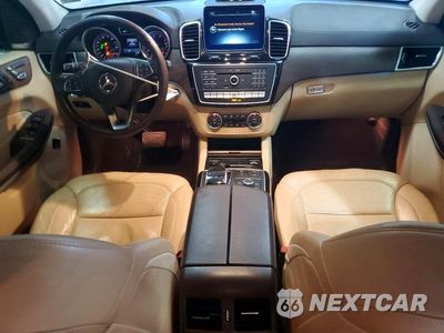 Zdjęcie 8 z 13 samochodu: 2017 MERCEDES-BENZ GLS 550 4MATIC VIN:4JGDF7DE4HA822378 - miniatura